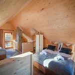 Ferienhaus Biala I Czarna Owca Witów