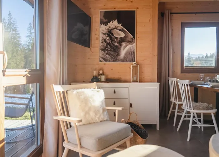 Biała I Czarna Owca *