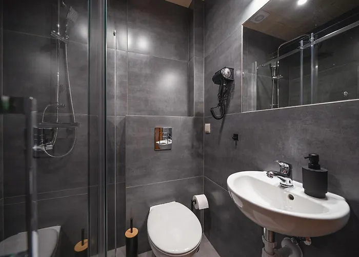 Biała I Czarna Owca